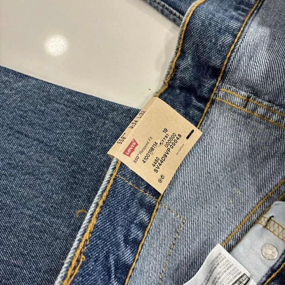 Levis Jeans Mens Size 34x32 550 Relaxed Fit NWT Medium Wash Blue Denim - Picture 5 of 5